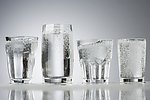 玻璃杯