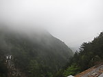 云雾里的山