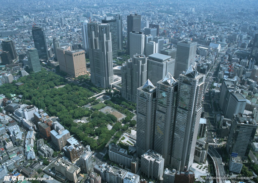 都市