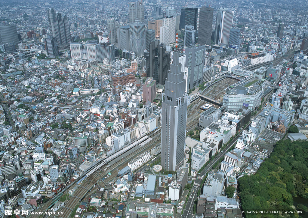都市