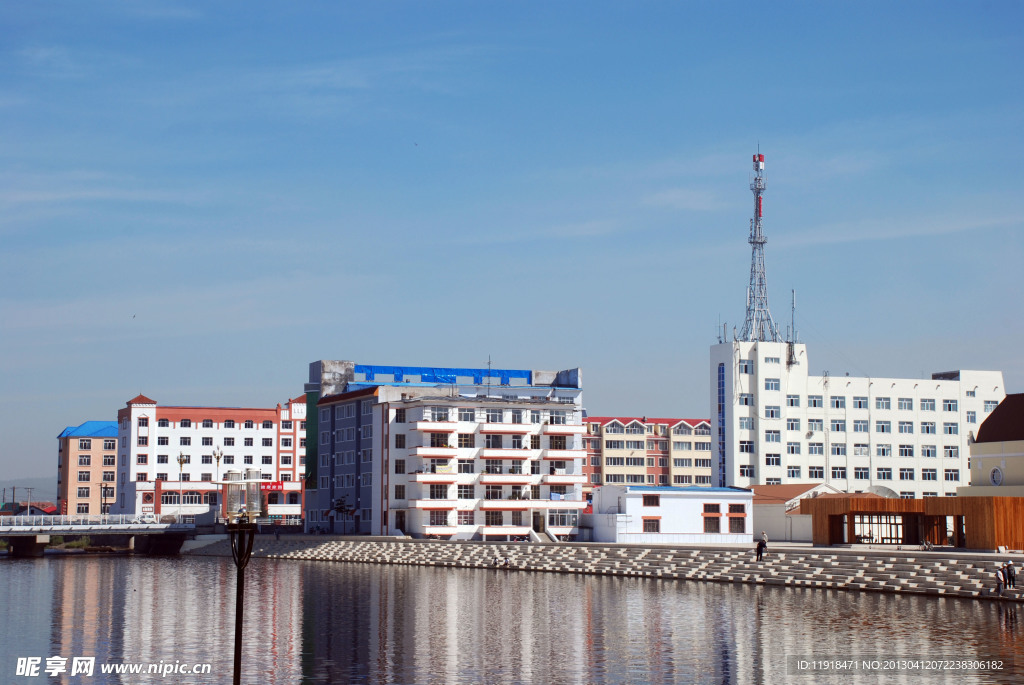 根阳桥东南岸建筑风景