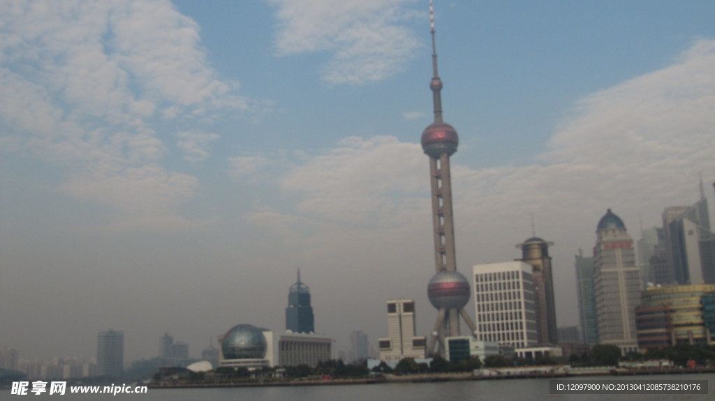 东方明珠