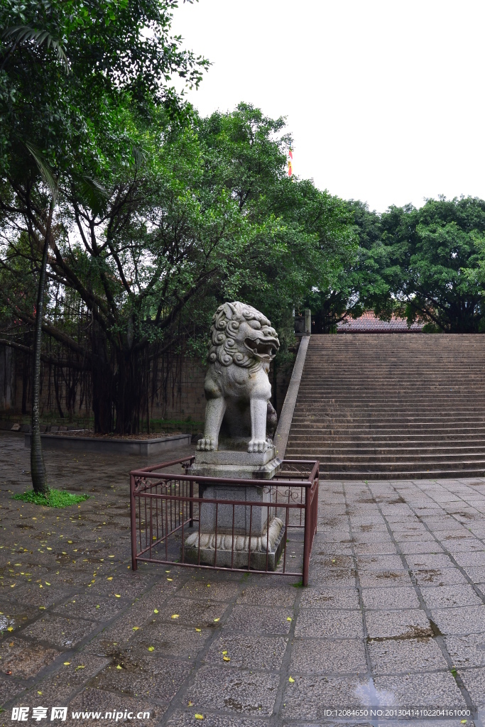 福建莆田广化寺石狮子