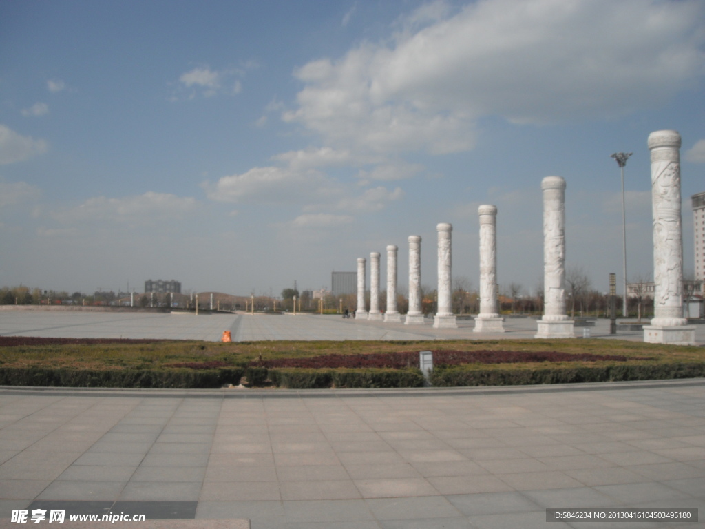 广场建筑