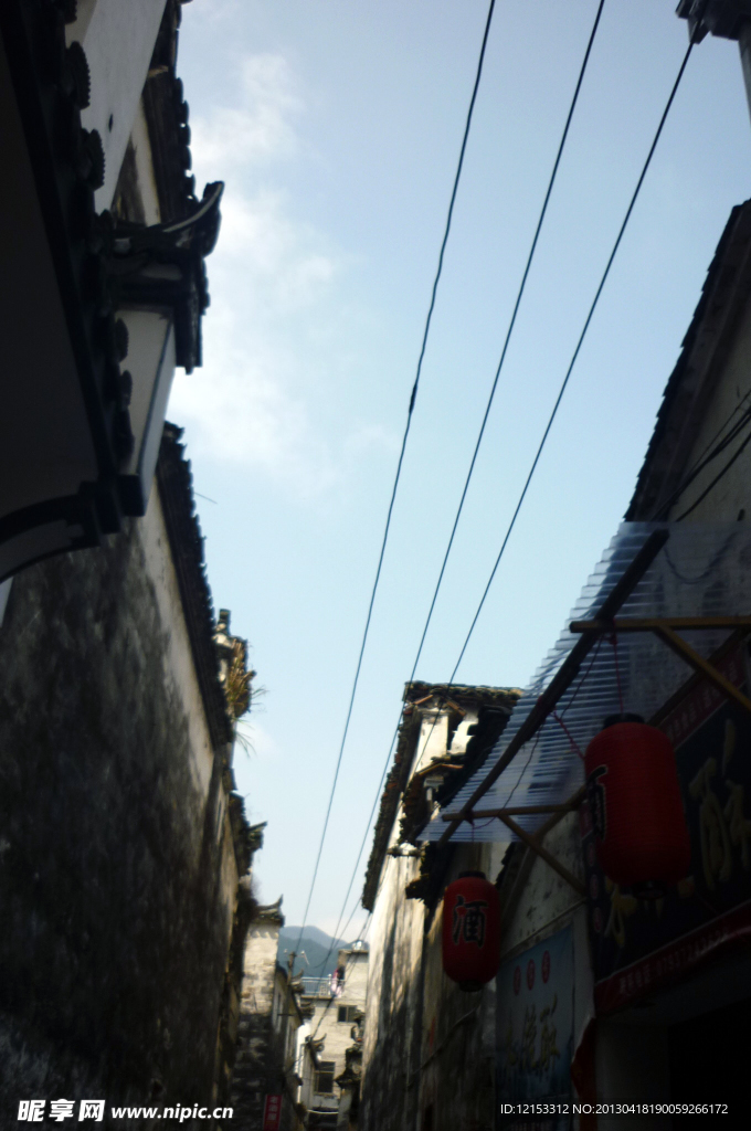 巷子 天空