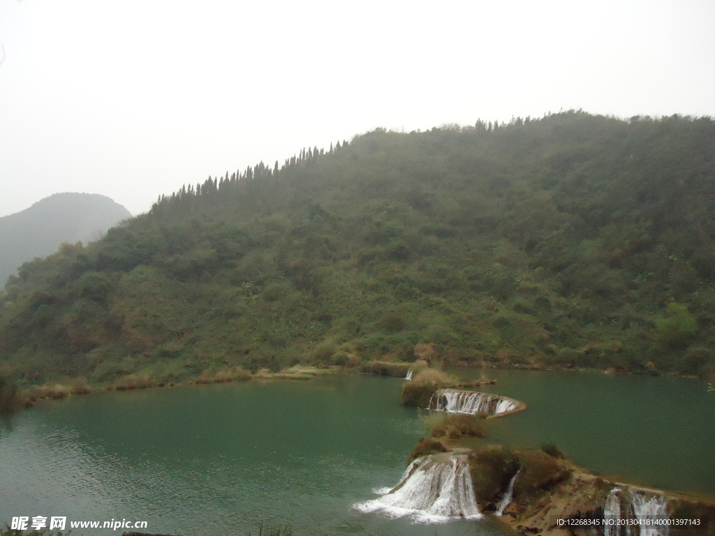 小湖