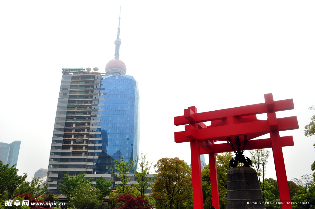 世纪和平大钟