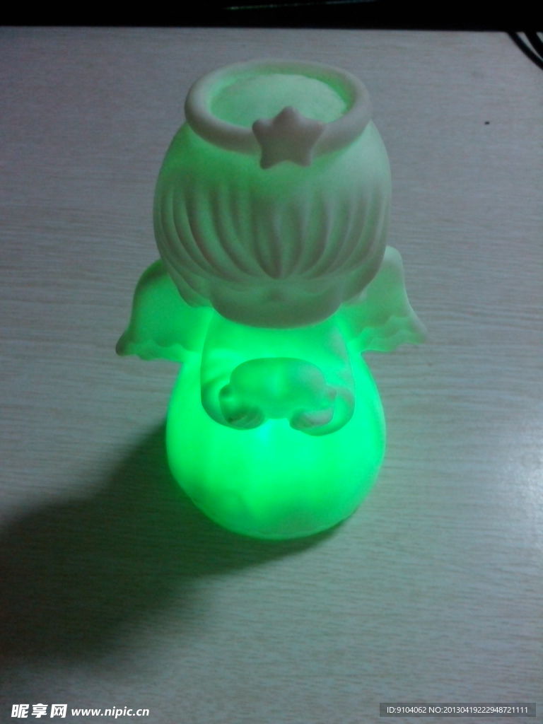 绿色的灯