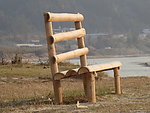 孤独的竹凳