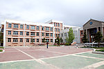 满洲里第一中学校园