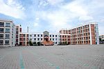 满洲里第一中学外景