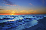 夕阳大海沙滩