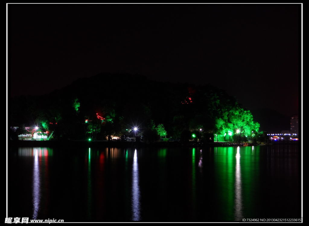 磁湖夜景(非高清)