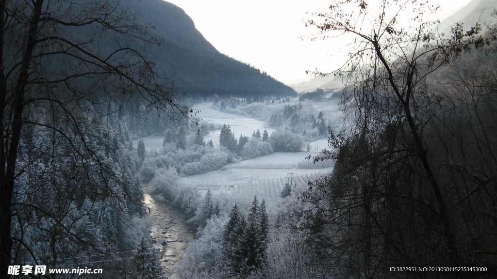 冬季山间风景