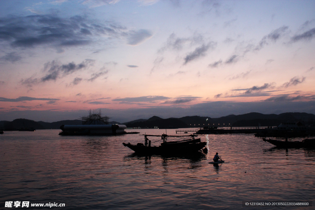 海上夕阳