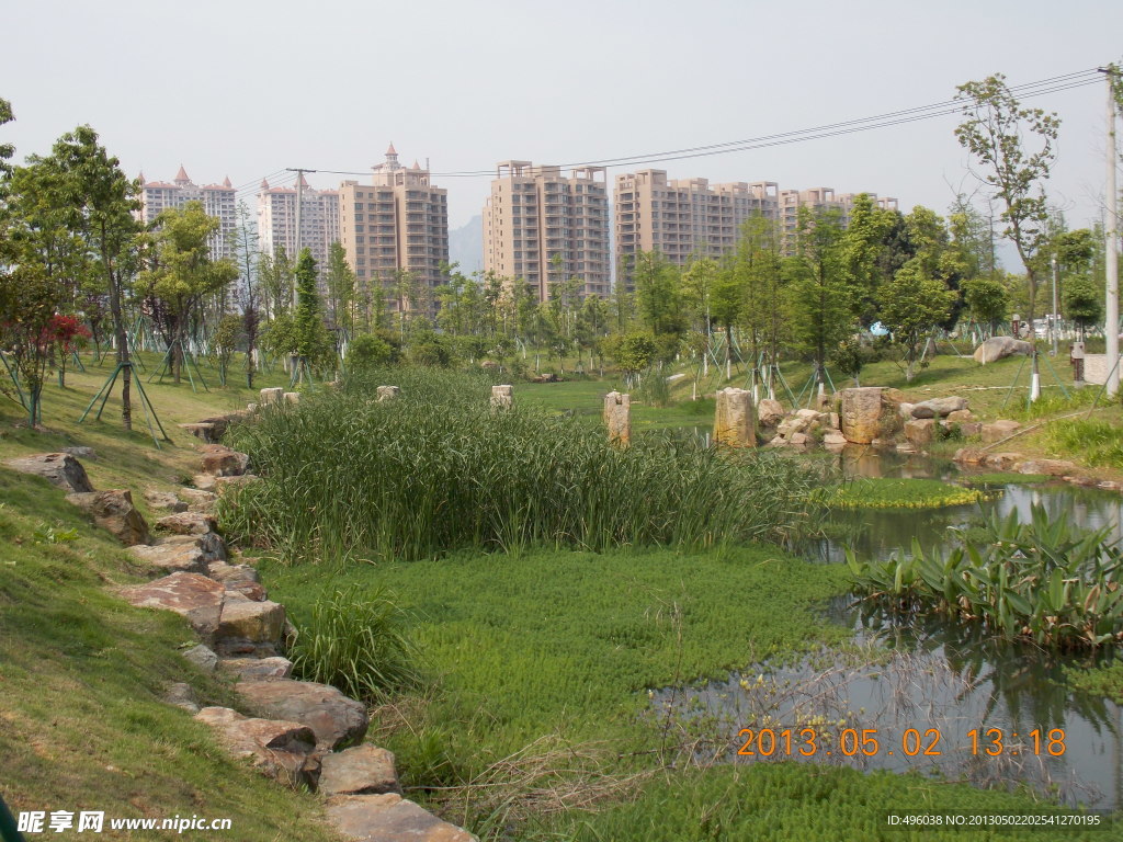 杨府山公园内