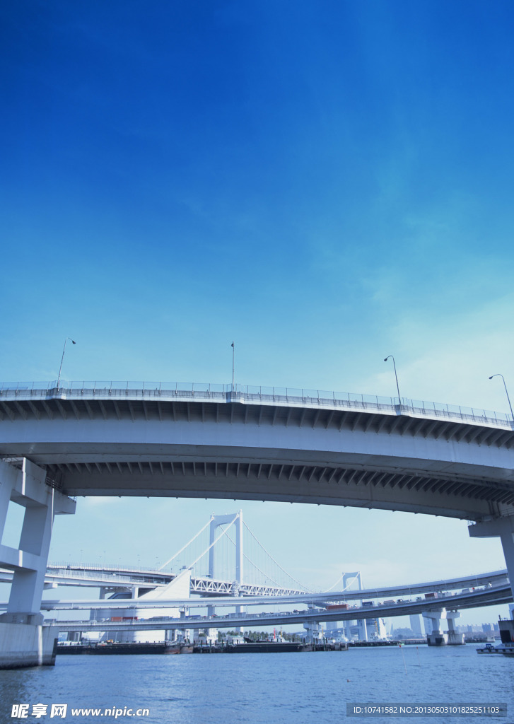 大桥