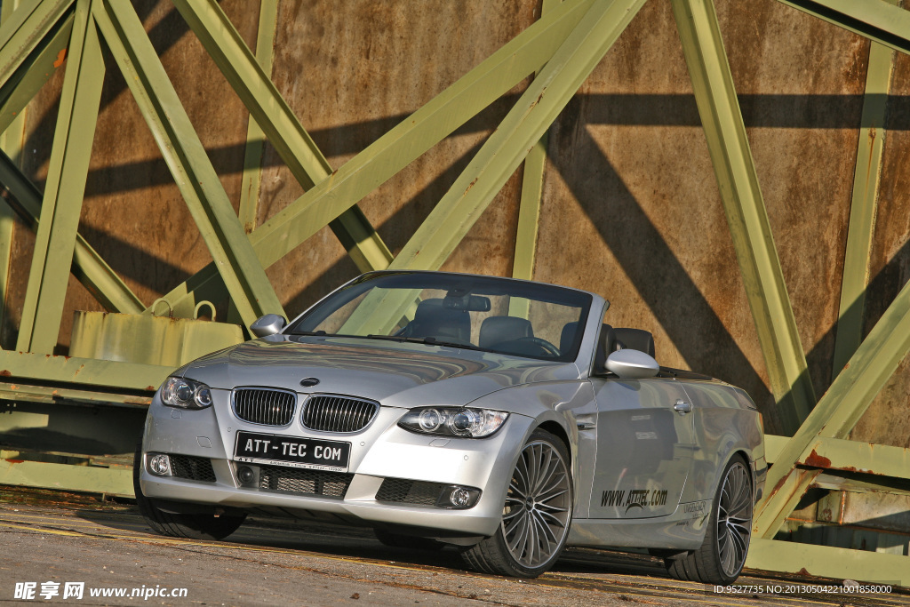 宝马335i