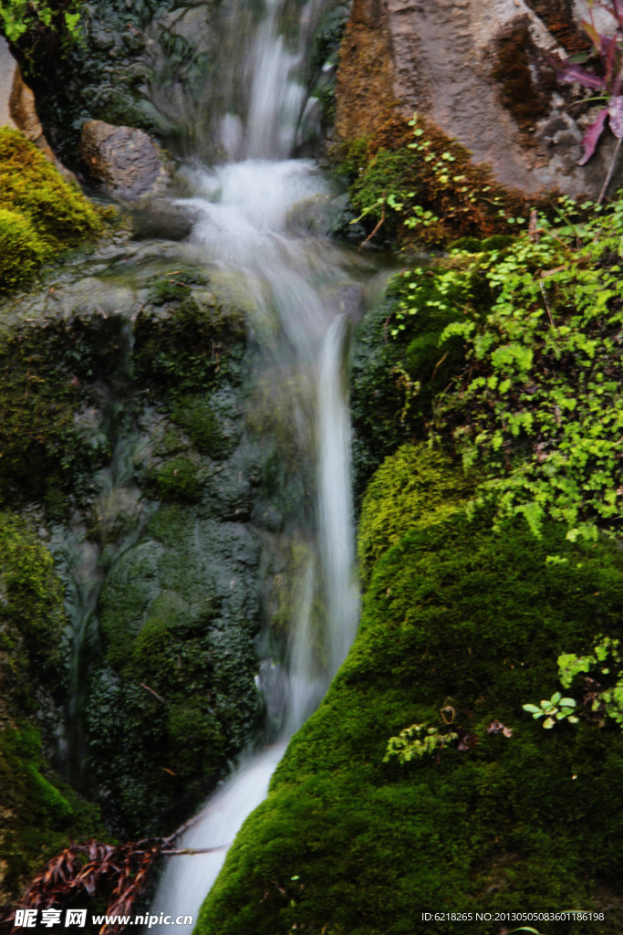 黄袍山甘港峡谷溪涧