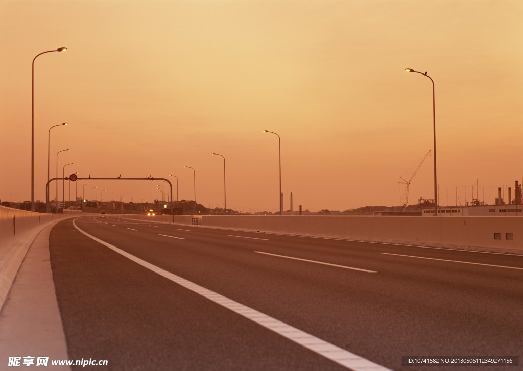 道路