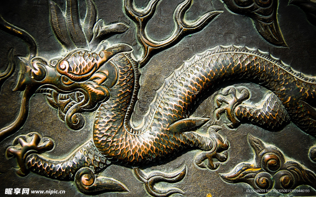 中国龙铜板浮雕 壁纸
