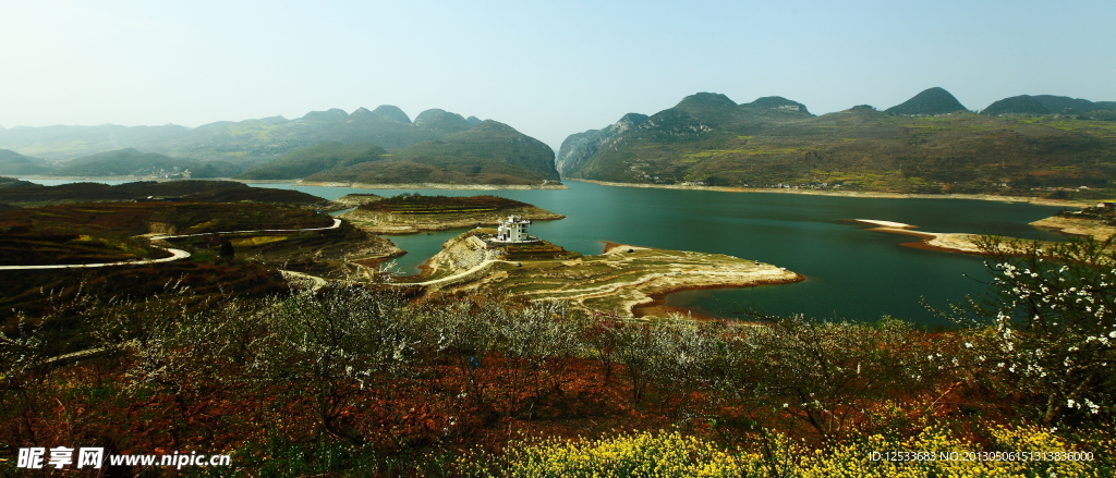 湖光山色