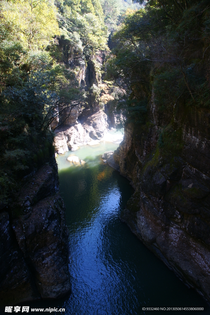 山涧