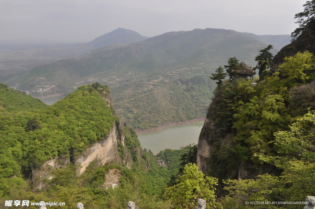 崆峒山