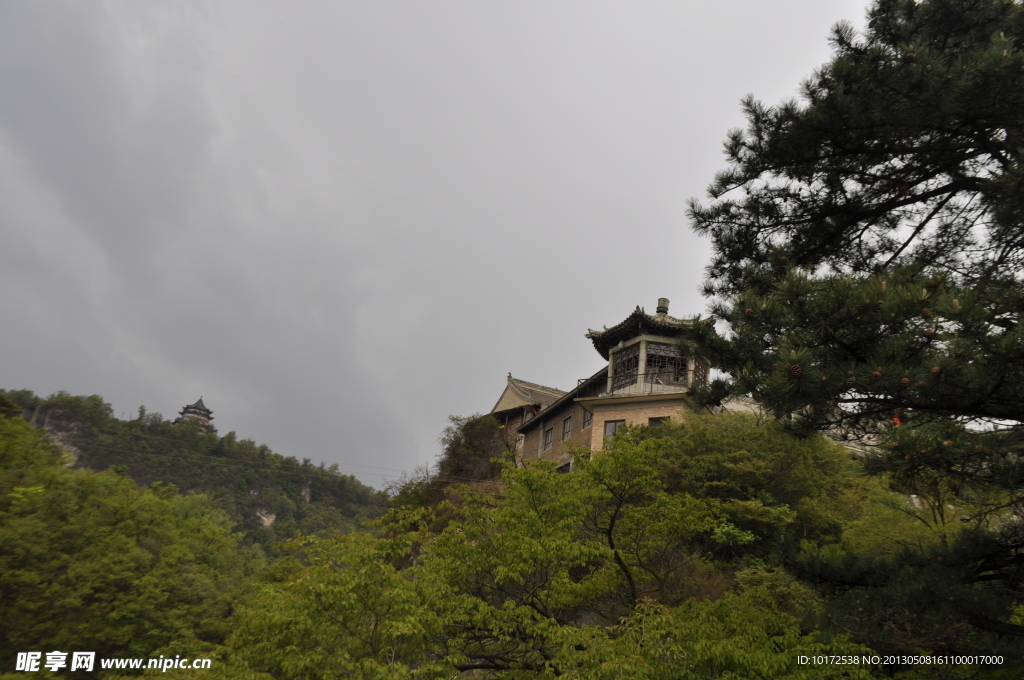 崆峒山