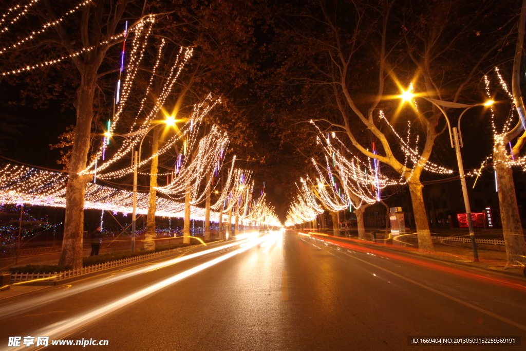 道路夜景亮化效果图