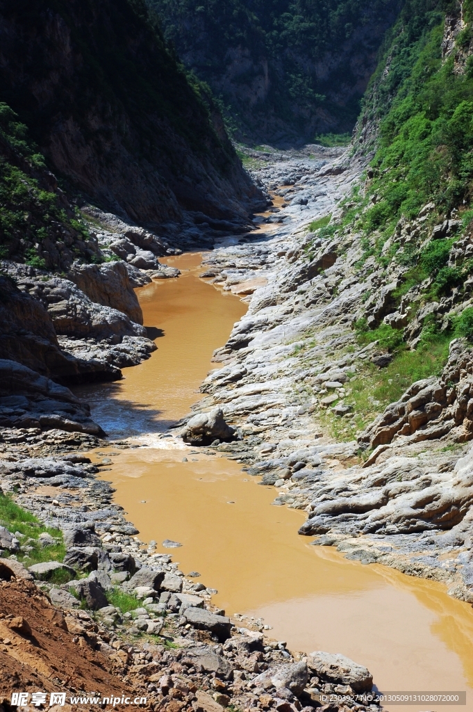 小溪