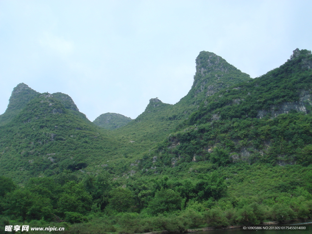 青山