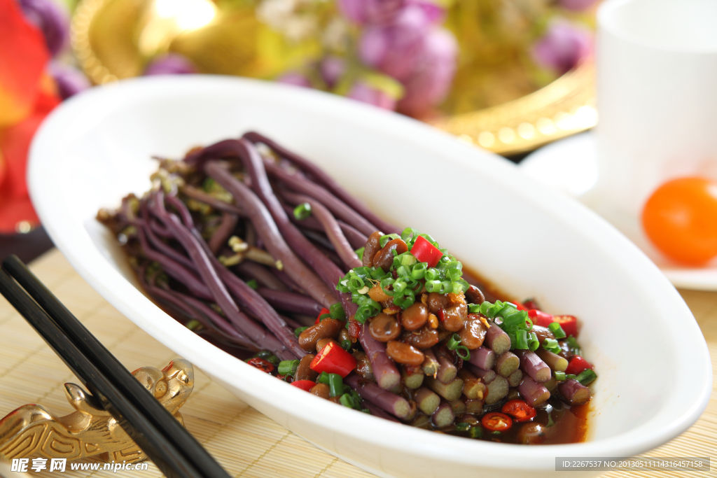 水豆豉蕨菜
