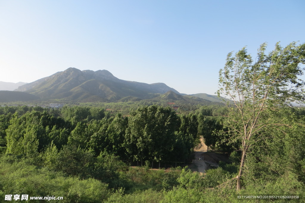 中岳嵩山风光