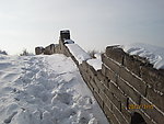 雪后长城城墙一角