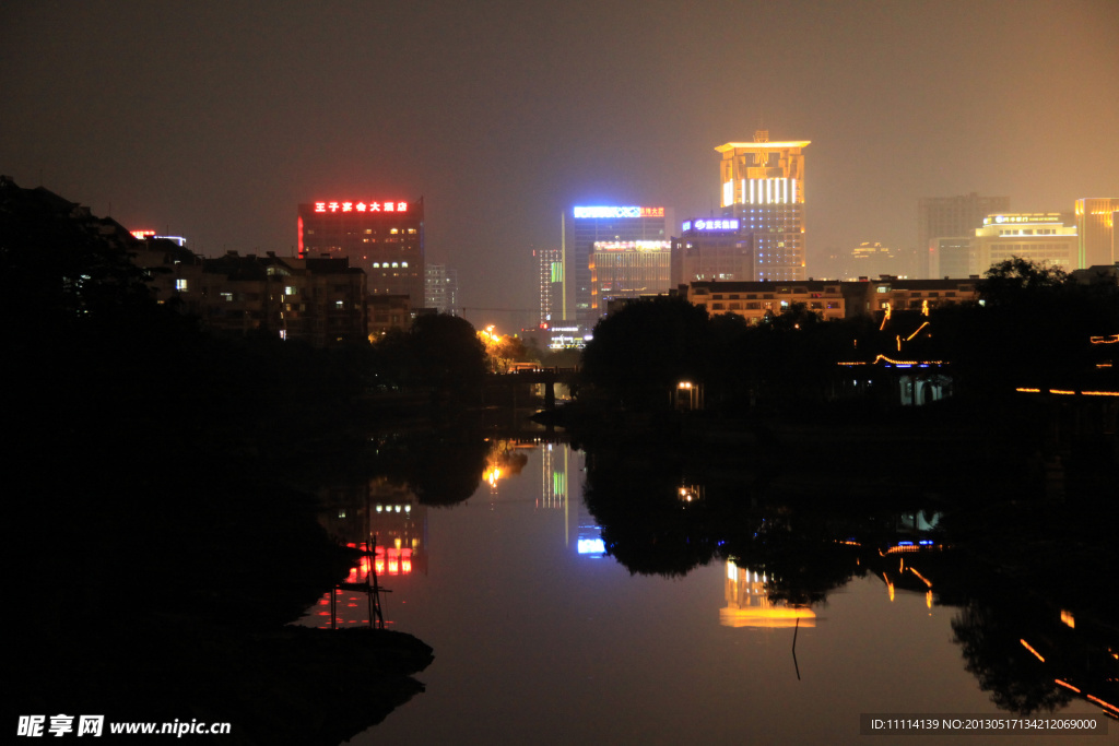 城市夜景