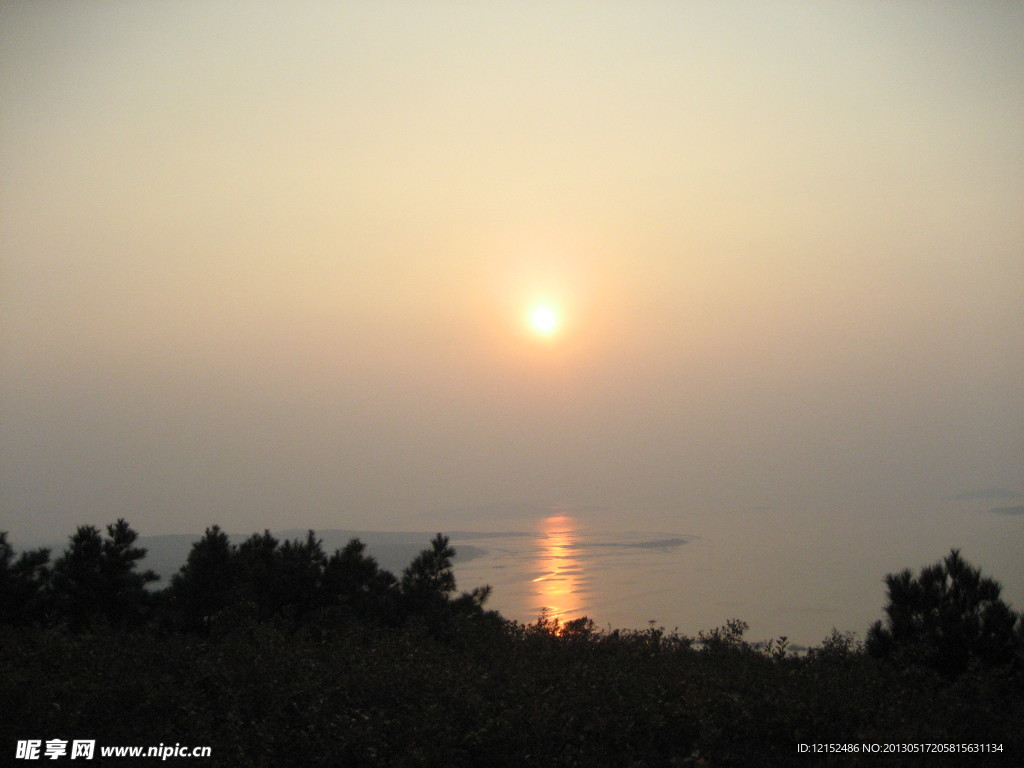 夕阳西下