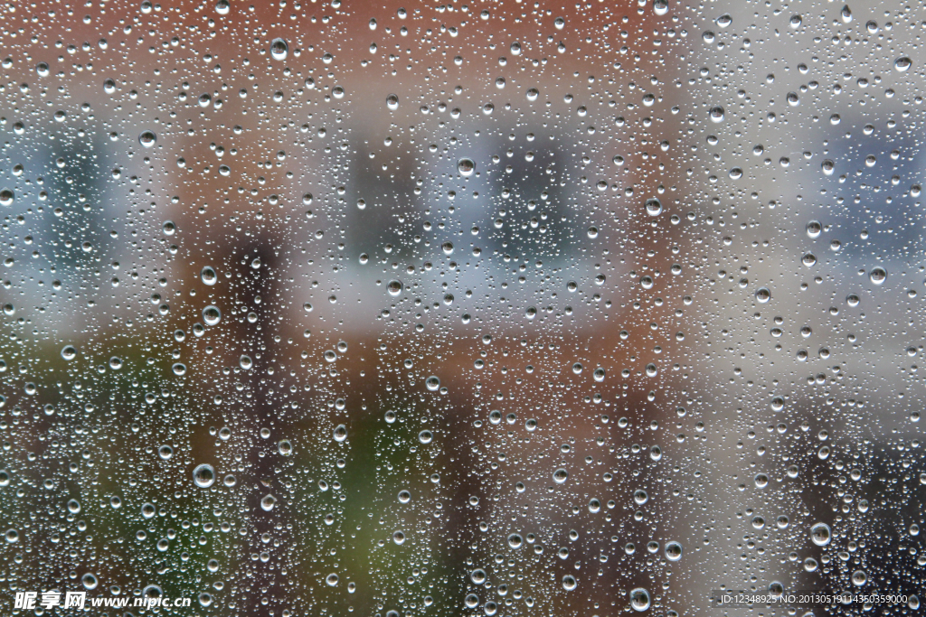 雨后城市
