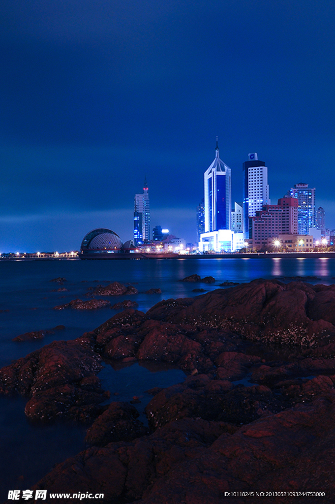 海边夜景