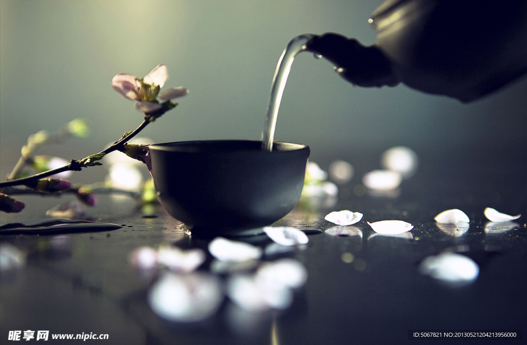 倒茶