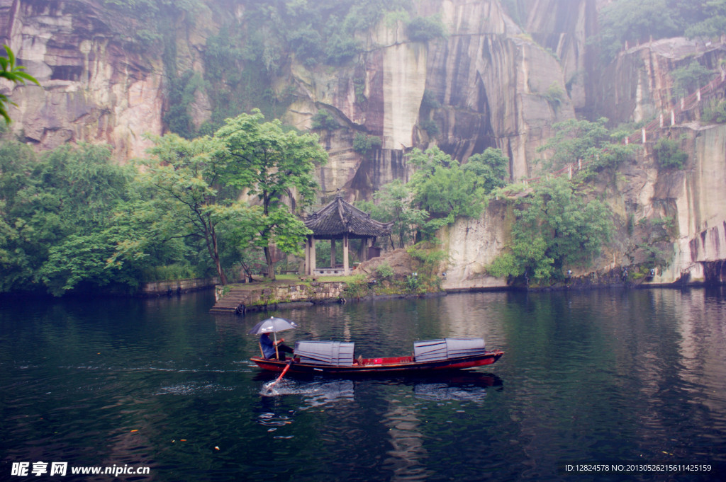 绍兴东湖