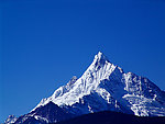 雪山山峰风景