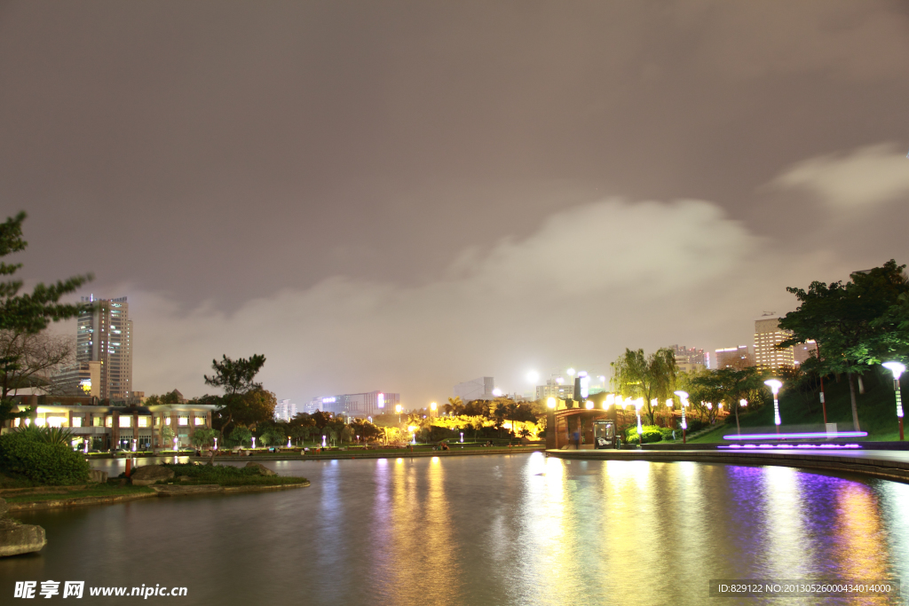 中山公园夜景