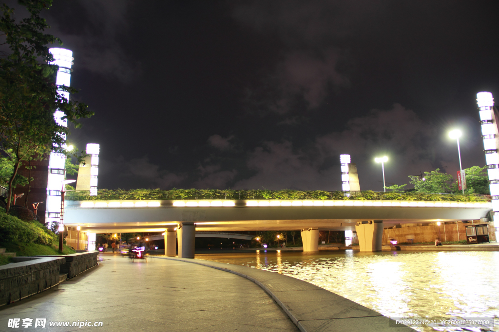 中山公园夜景