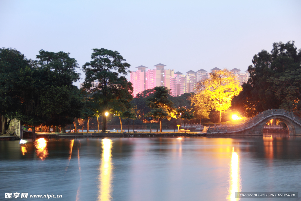 中山公园夜景