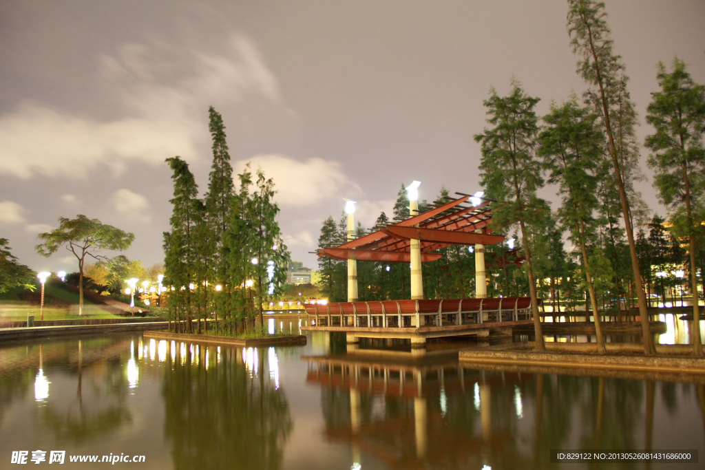 中山公园夜景