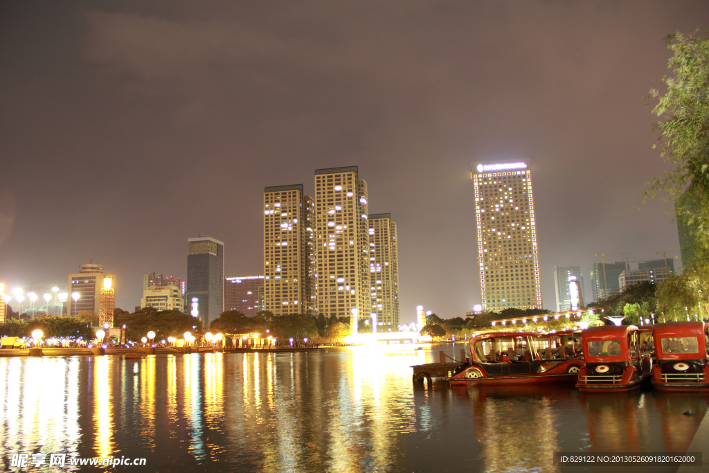 中山公园夜景