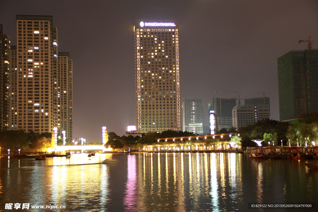 中山公园夜景