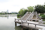 雷岗公园一角