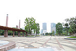 雷岗公园一角